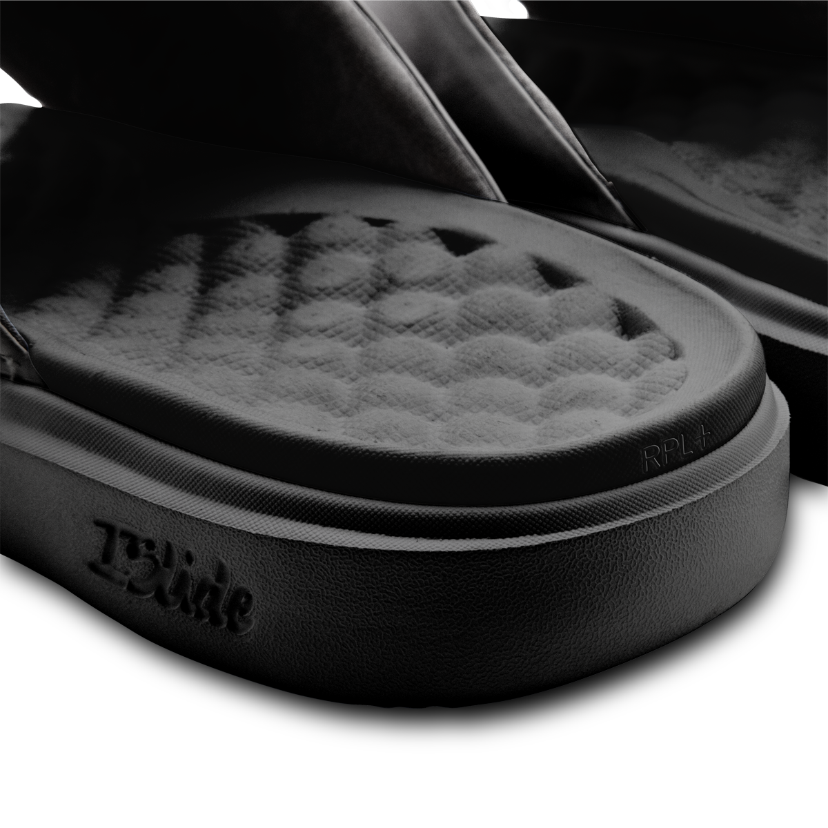 Matthew Golden Swaghead Motive iSlides (Footwear)